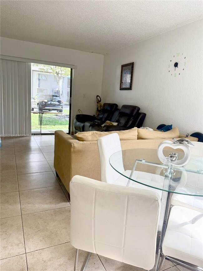 Photo - 7405 SW 152nd Ave Unit 105