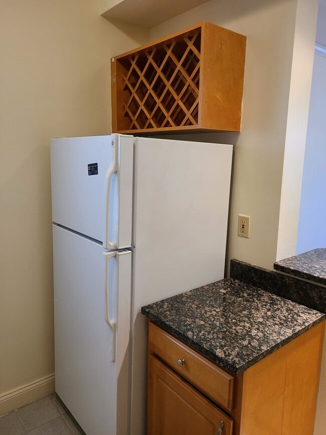 Photo - 19 Peterborough St Unit 3