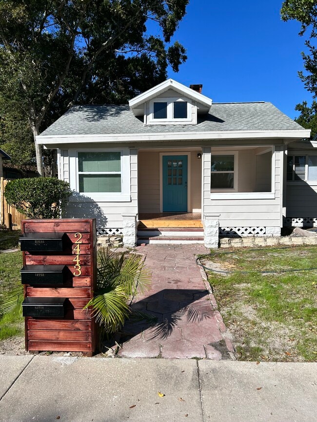 Building Photo - 2443 4th Ave N Unit House