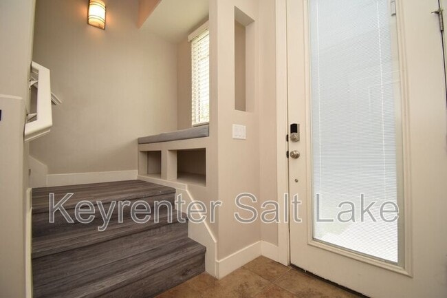 Photo - 11373 S Oakmond Rd