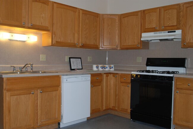 Photo - 108 W Patterson Ave