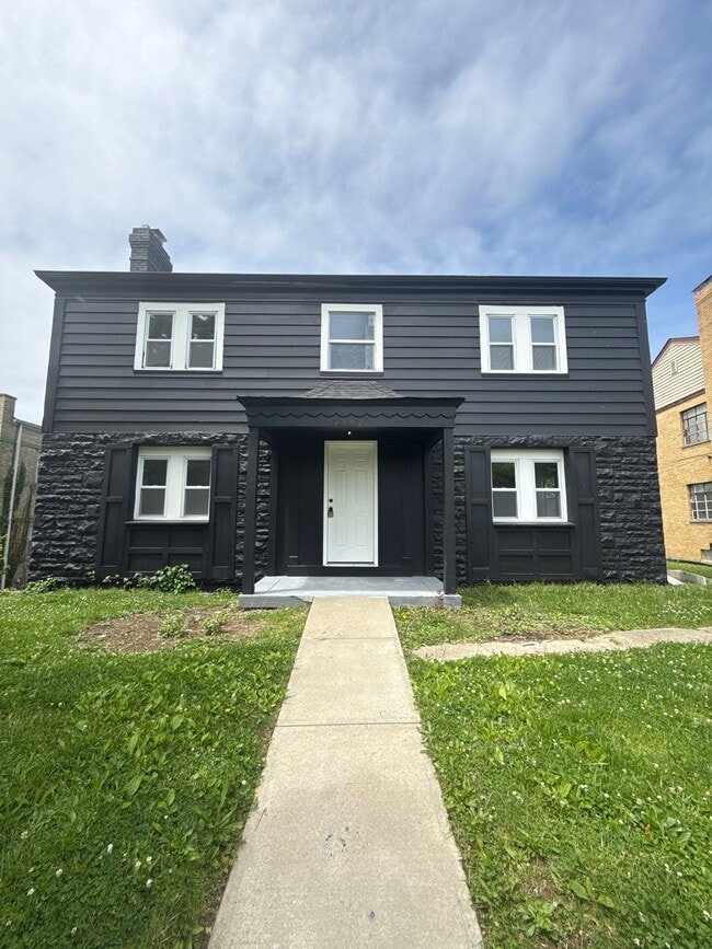 Photo - 7209 Brookcrest Dr Unit 2