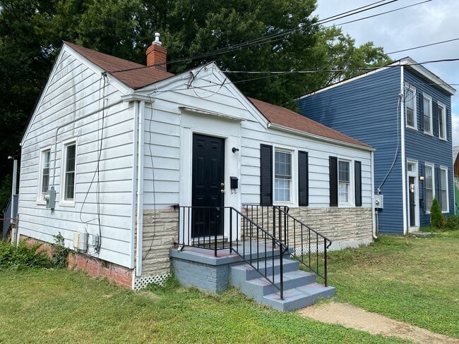 Building Photo - 2 bedroom House in the Randolph Community