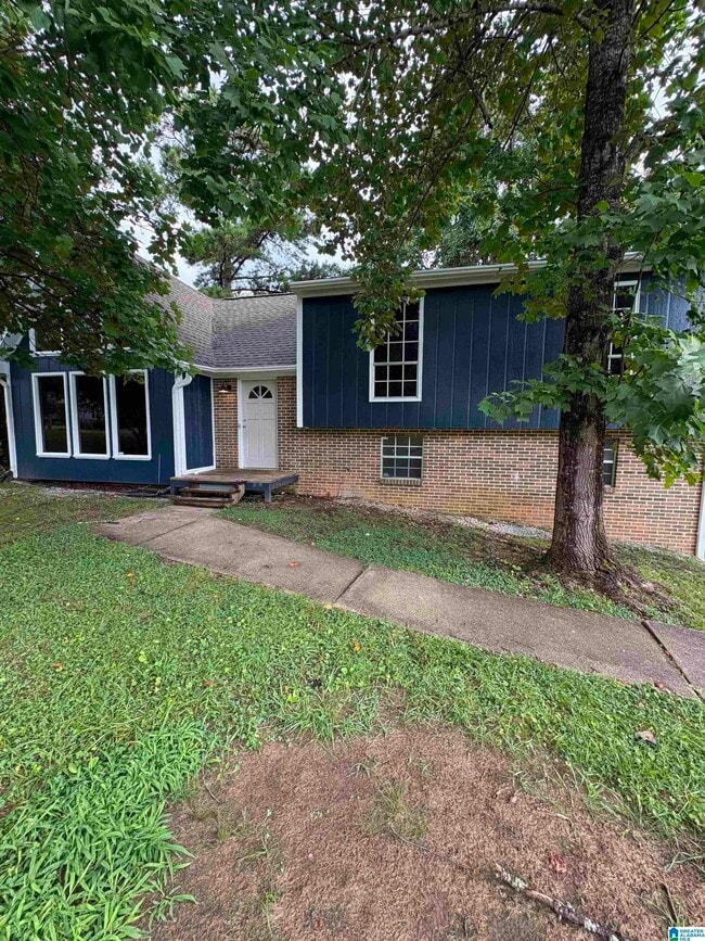 Photo - 324 Willow Glen Ct