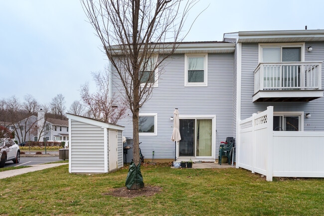 Photo - 187 Jonathon Dayton Ct