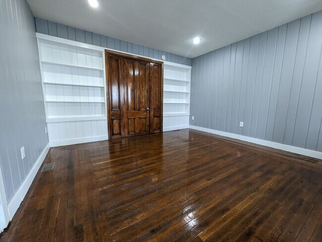 Photo - 44 White St Unit 1