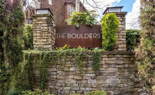 Photo - Luxurious, Bright and Meticulously Maintained 2 Bed and 2 Bath Condo