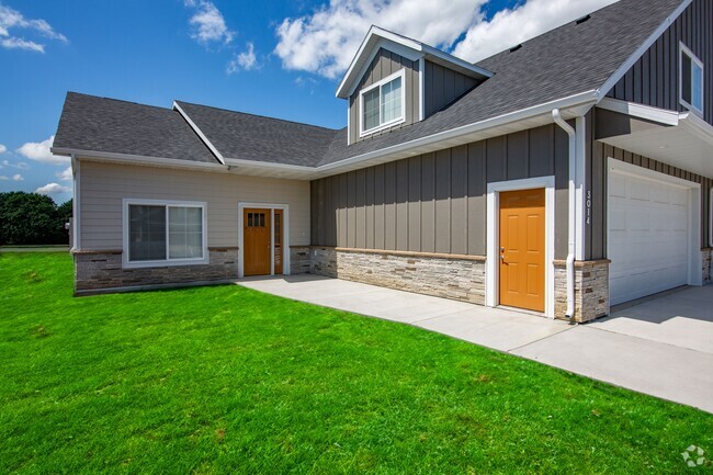 Building Photo - The Earl Twin Homes