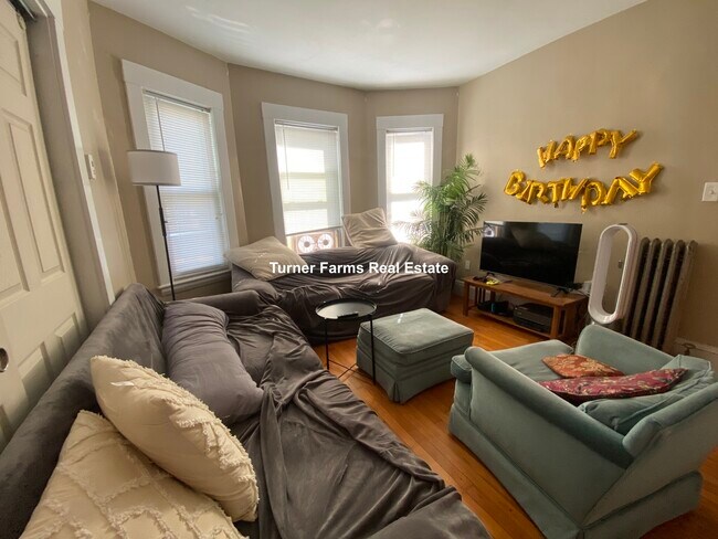 Photo - 248 Powder House Blvd Unit B