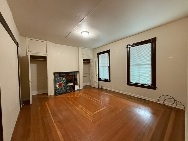 Photo - 5770 26th Ave NE Unit Apt 1