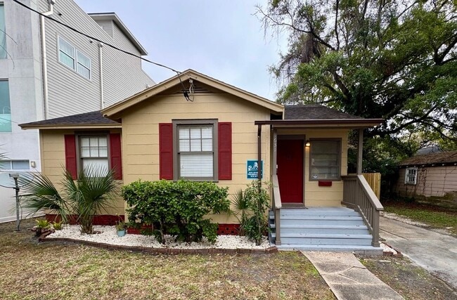 Building Photo - 1631 Thacker Ave