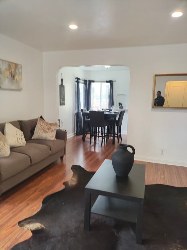 Photo - 201 Paul Ave