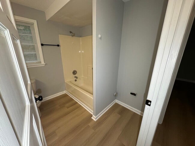 64 Nebo Dr