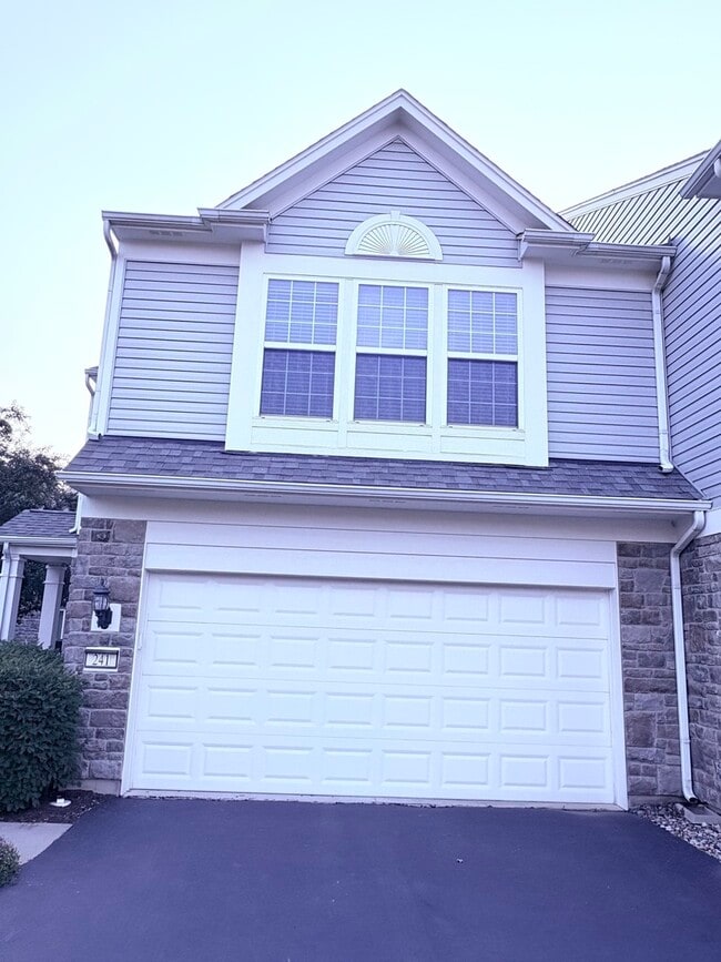 Photo - 241 Devoe Dr House