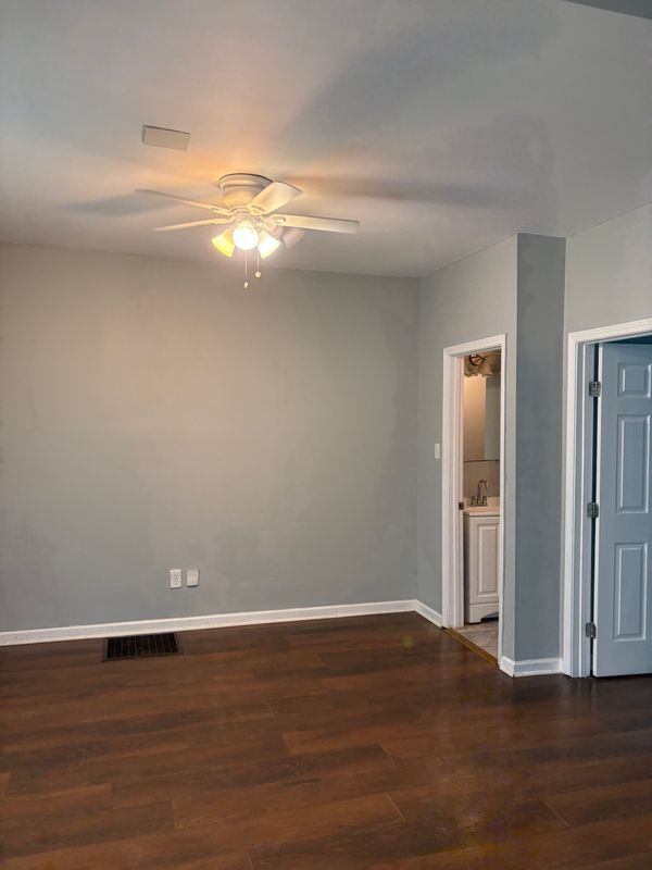 Photo - 6636 Etzel Ave