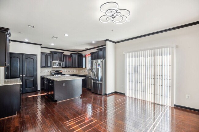 Photo - 10317 Saltbush Court