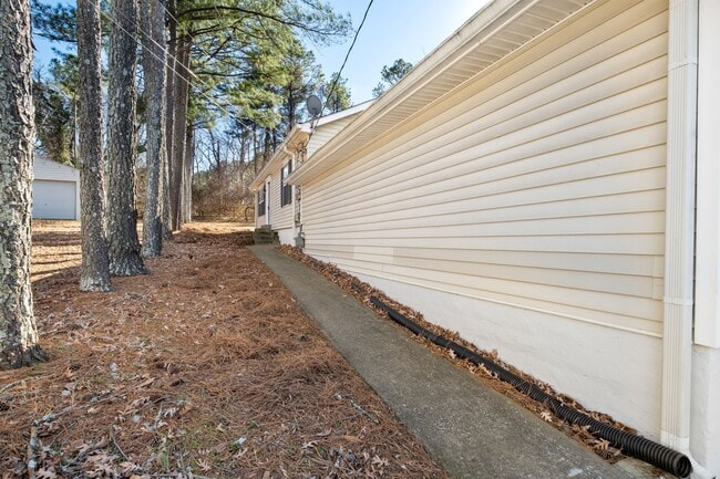 Photo - 2824 Airwood Dr