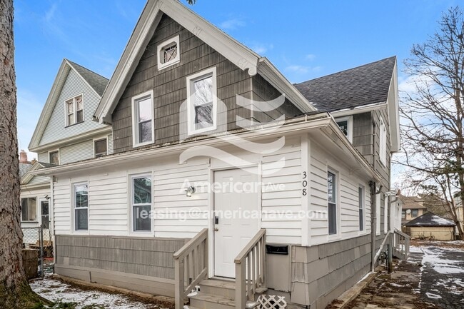 308 Ave B