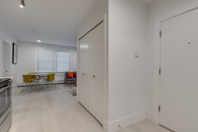 Photo - 1425 Haro St Unit 203