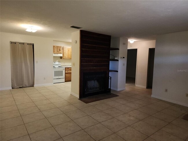Photo - 6140 NW 26th St