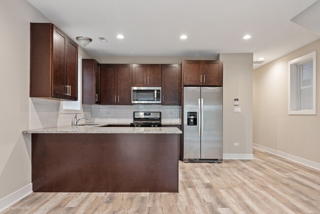 Photo - 6530 S Maryland Ave Unidad 1