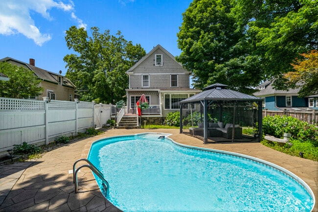 Building Photo - 38 Wooster Hts Rd Rental