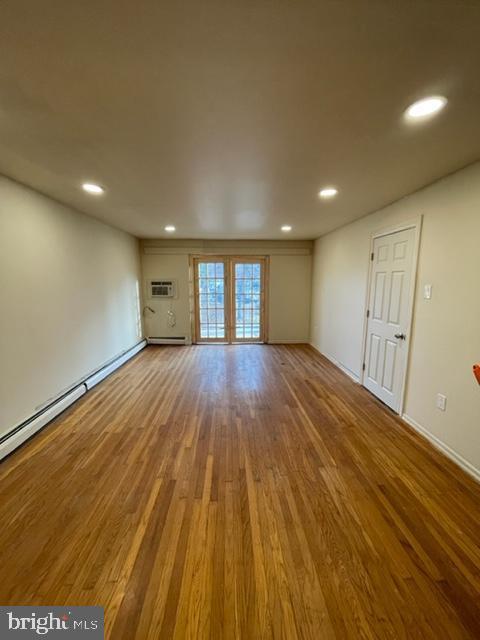 Building Photo - 606 Yeadon Ave Rental