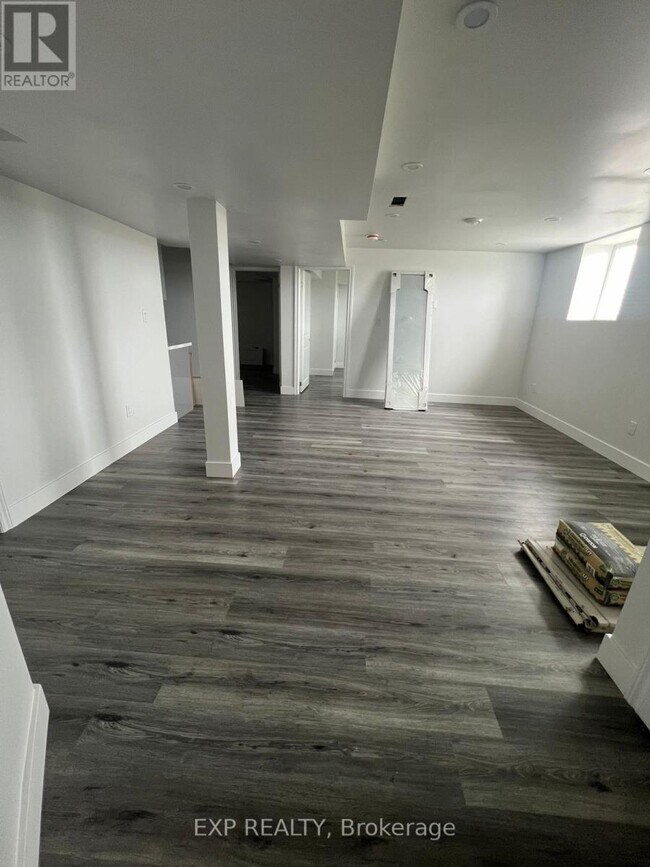 Photo - 3817 Ayrshire Ave