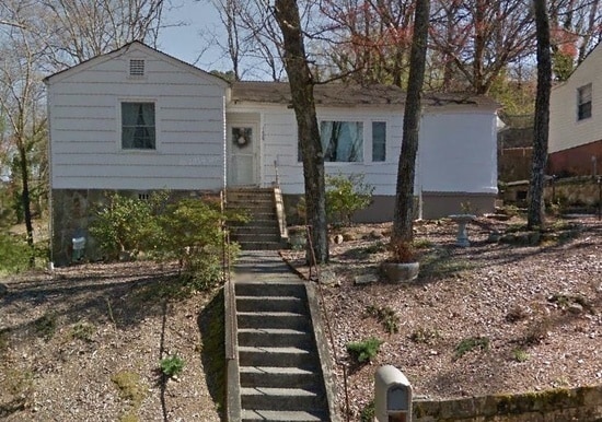 Building Photo - 1626 Charlotte Ave