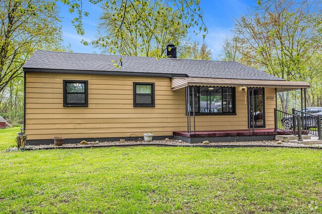 Building Photo - 45207 Paris Dr Rental