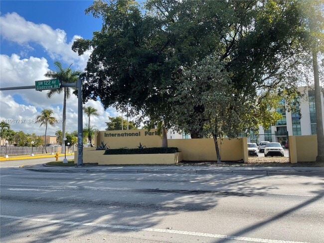 Photo - 2055 SW 122nd Ave Unit 531