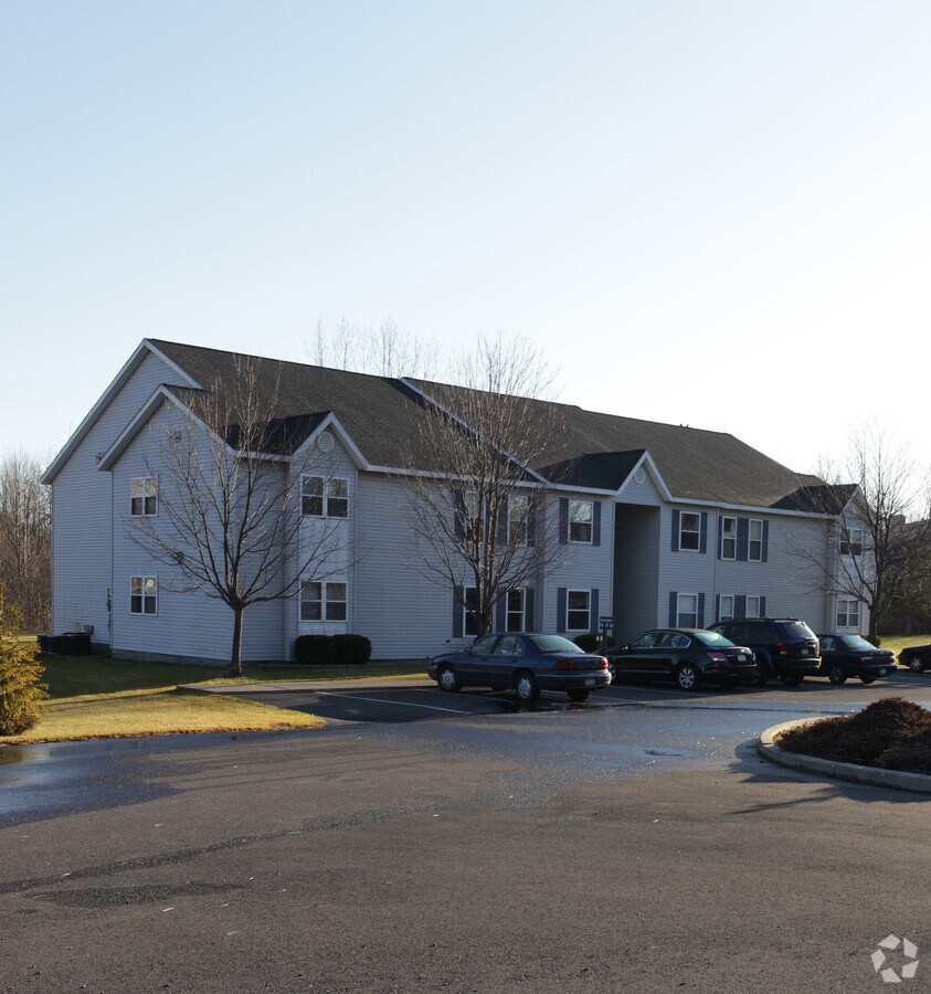 Rosewood Garden Apartments - Rosewood Garden Apartments