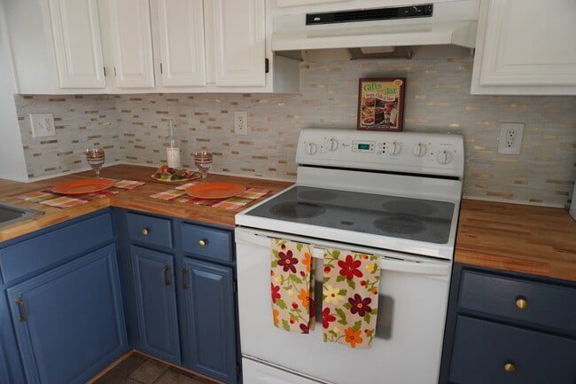 Photo - 25 Stillwood Cir