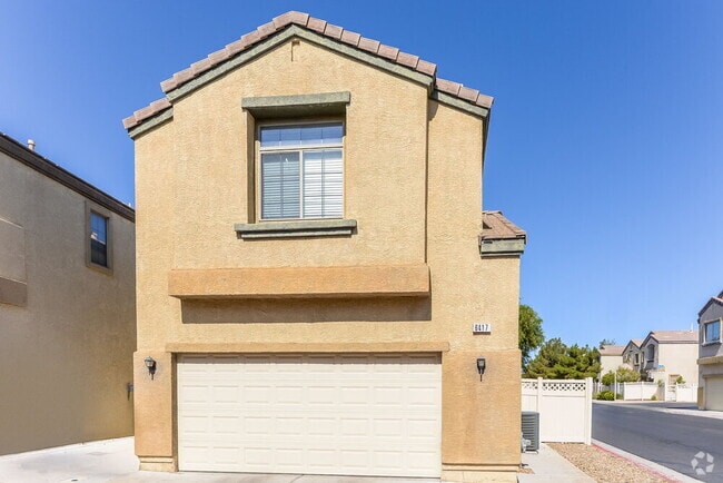 Building Photo - 6417 Pine Willows Ct Rental