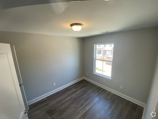 Building Photo - Modern Townhome in Snowmass Subdivision! N...