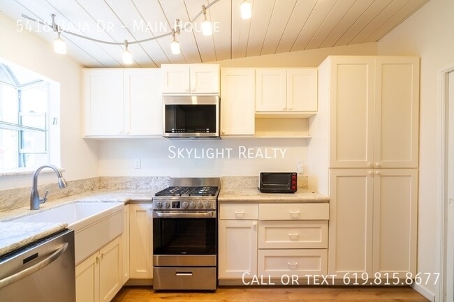 Photo - 5418 Baja Dr Unidad Main House