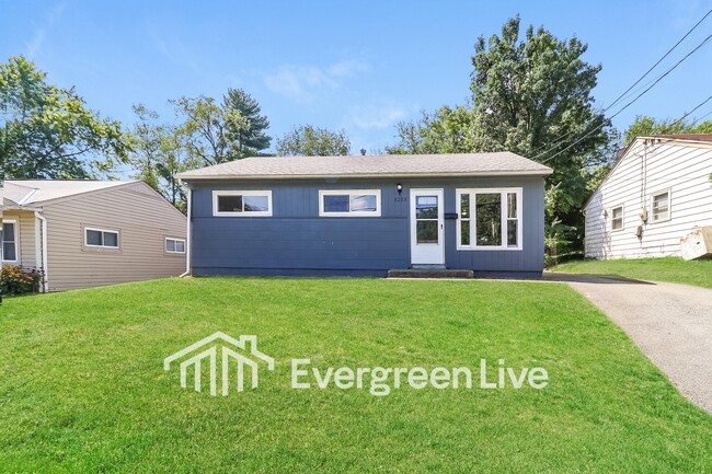 Photo - 3233 Lapland Dr