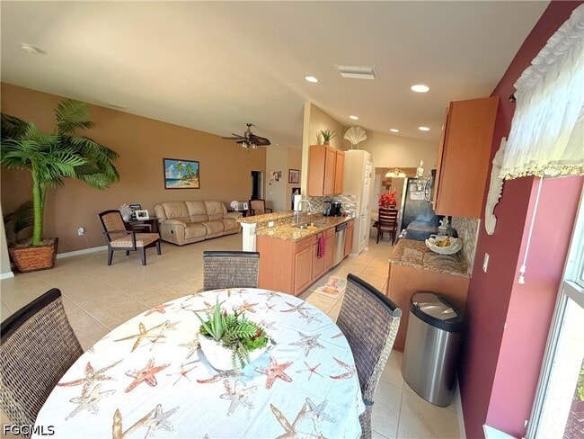 Photo - 2609 Clairfont Ct