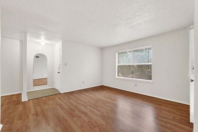 Photo - 8210 Bent Tree Rd Unit 256