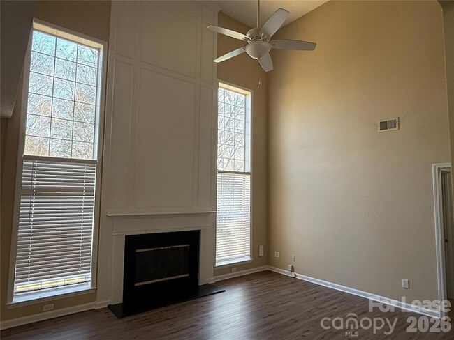 Photo - 7501 Lady Bank Dr