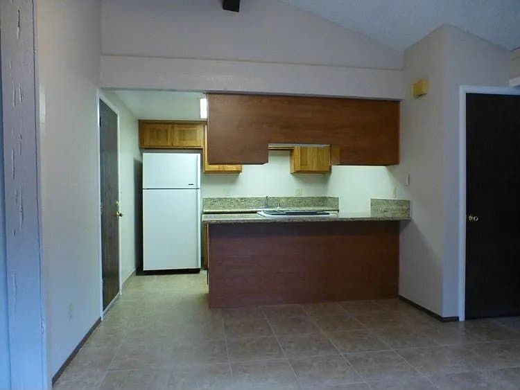 Photo - 10922 Scotsman Way