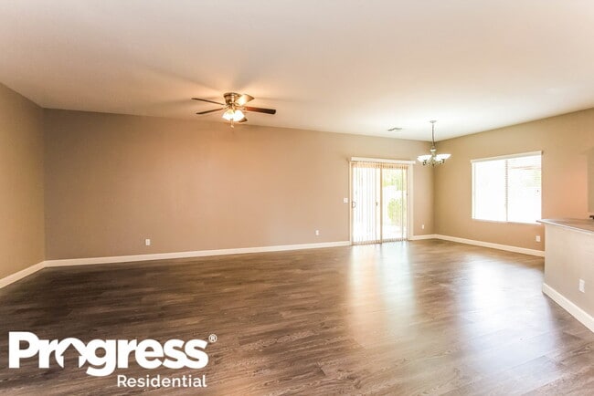 Photo - 14133 W Crocus Dr