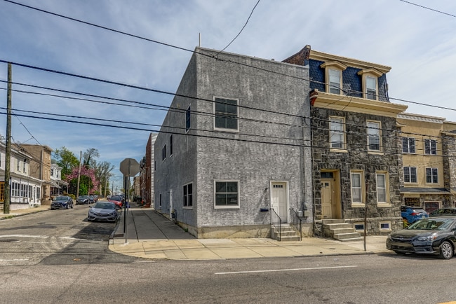 Photo - 4417 Manayunk Ave