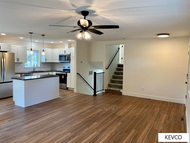 Photo - Tastefully Renovated Home!