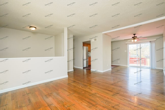 Photo - 260 Downing Ave