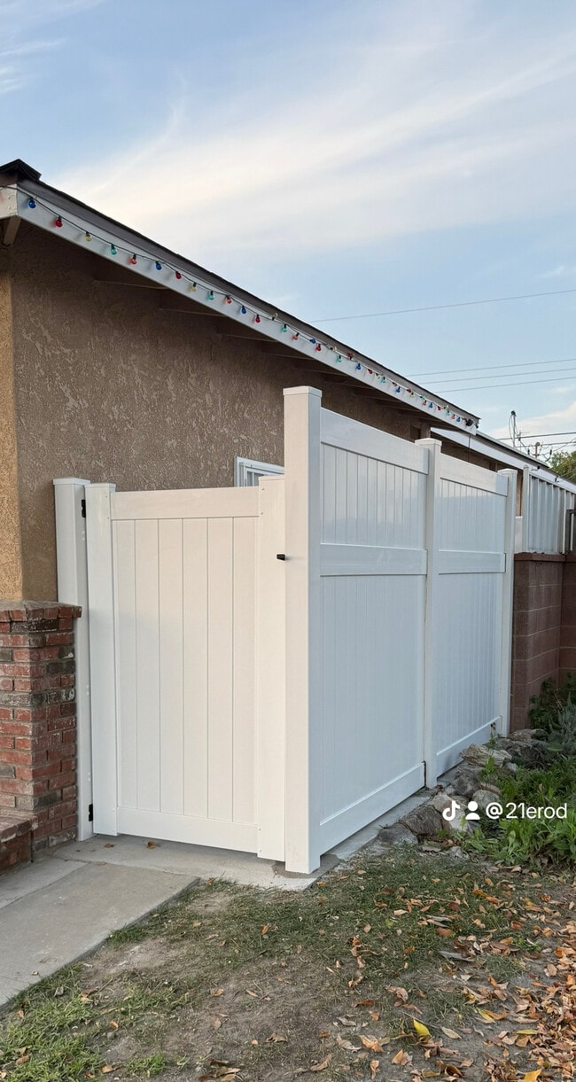 Photo - 10279 Priscilla St Unidad A