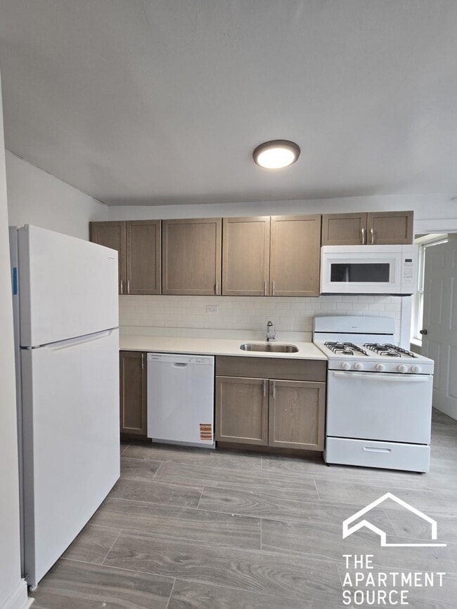 Photo - 4866 N Magnolia Ave Unit 405