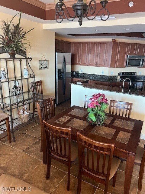 Photo - 2743 First St Unidad 804