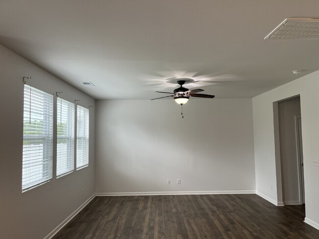 Photo - 1083 Pepper Stone Dr