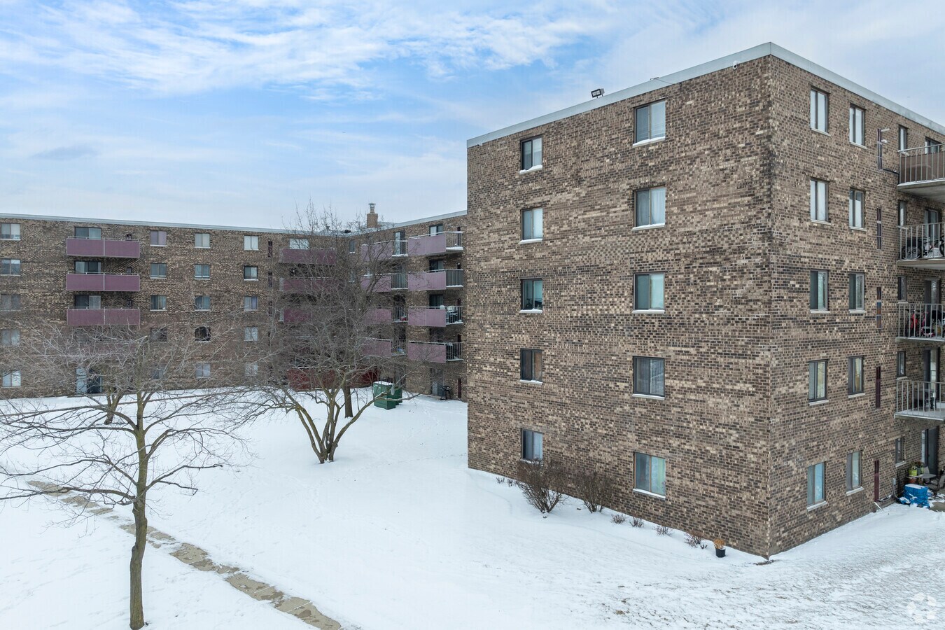 Photo - Country Lane Park Condominiums
